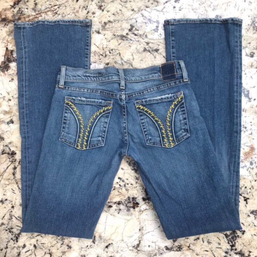 Chip & Pepper “Gilbert” Flare Jeans